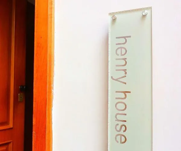 Hébergement de vacances Estate4home - Henry House *