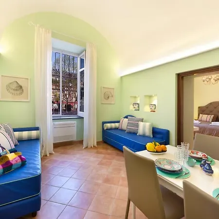 Estate4home - Henry House *