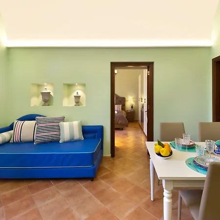 בית נופש Estate4home - Henry House *