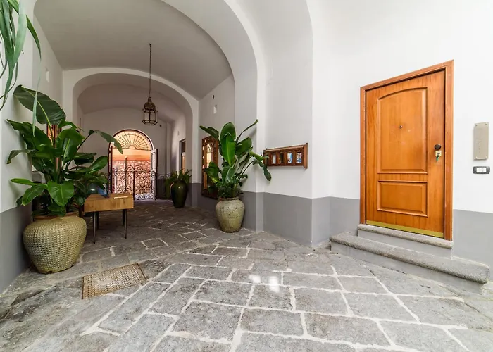 Estate4home - Henry House