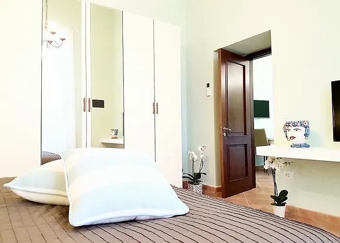 Сasa de vacaciones Estate4home - Henry House