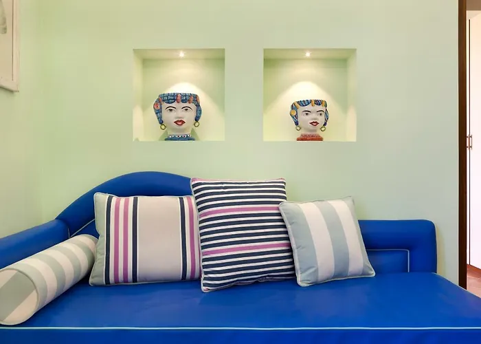 Estate4home - Henry House *